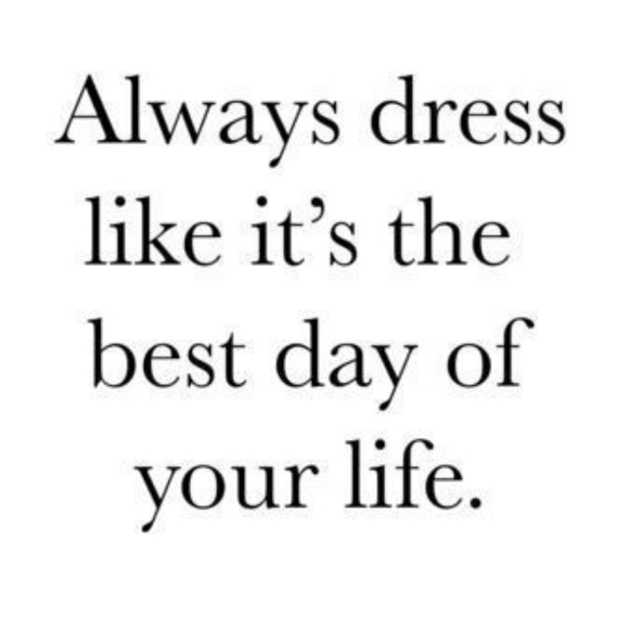 💜Meet your Fave Posher!💜 - Picture 4 of 10